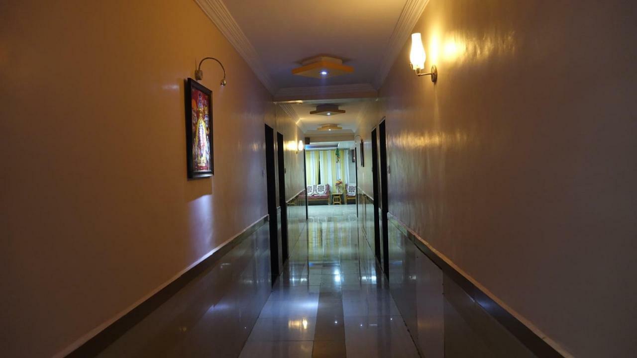فندق ساي شرادا شيردي المظهر الخارجي الصورة
